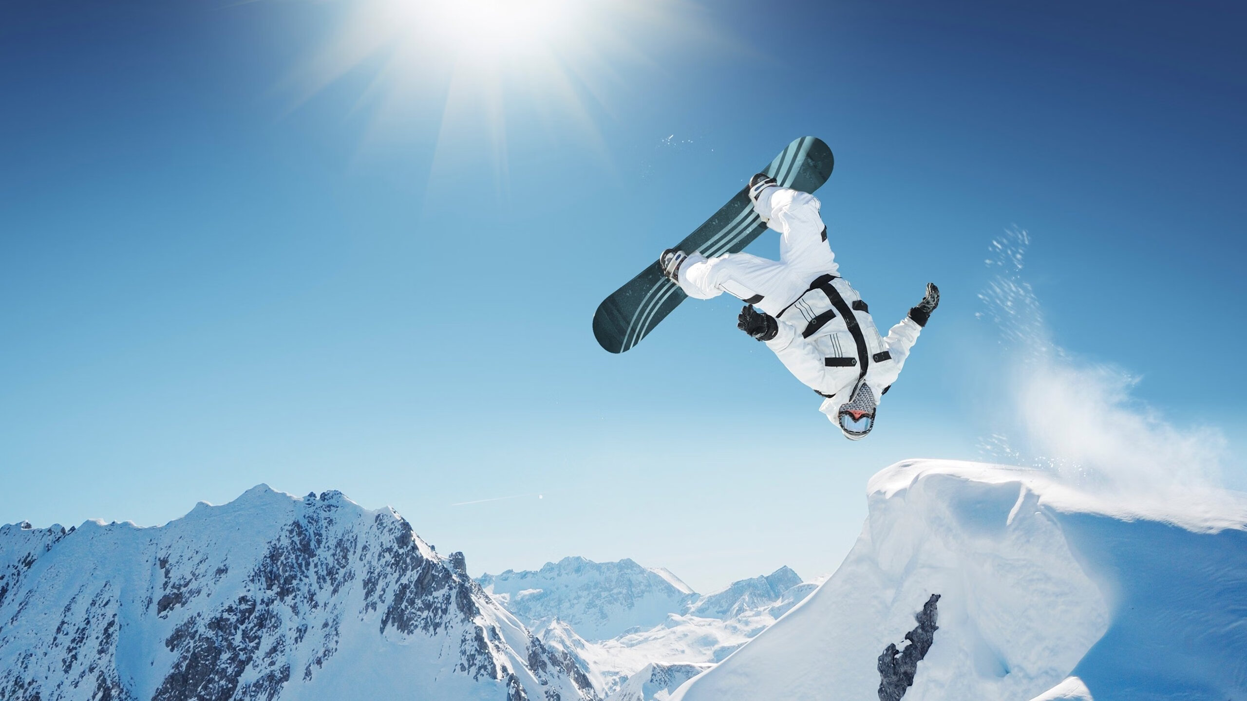 开云官网下载-最具争议的转会交易：背后隐藏的战术布局，转会结果